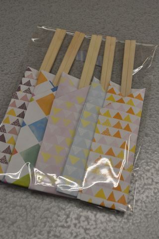 折り紙で作った箸入れ