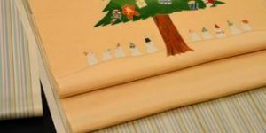縞大島紬をクリスマス柄の帯でコーディネート