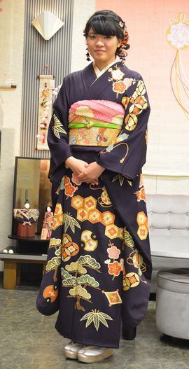 DSC_0009furisode.JPG