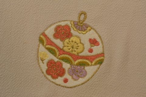 刺繍入りショール