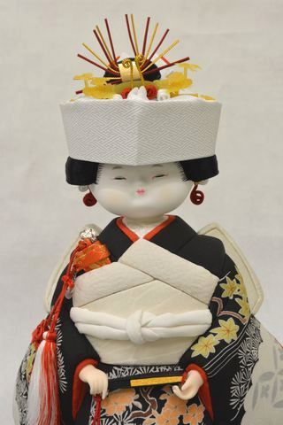 古布の木目込み人形「花嫁