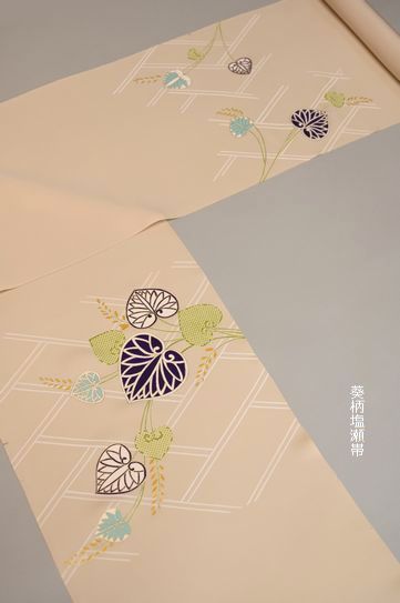 クオリティの高い「葵柄の染帯」を私の言葉で解説 - きものふくしま 
