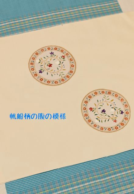 帆船柄の腹の模様