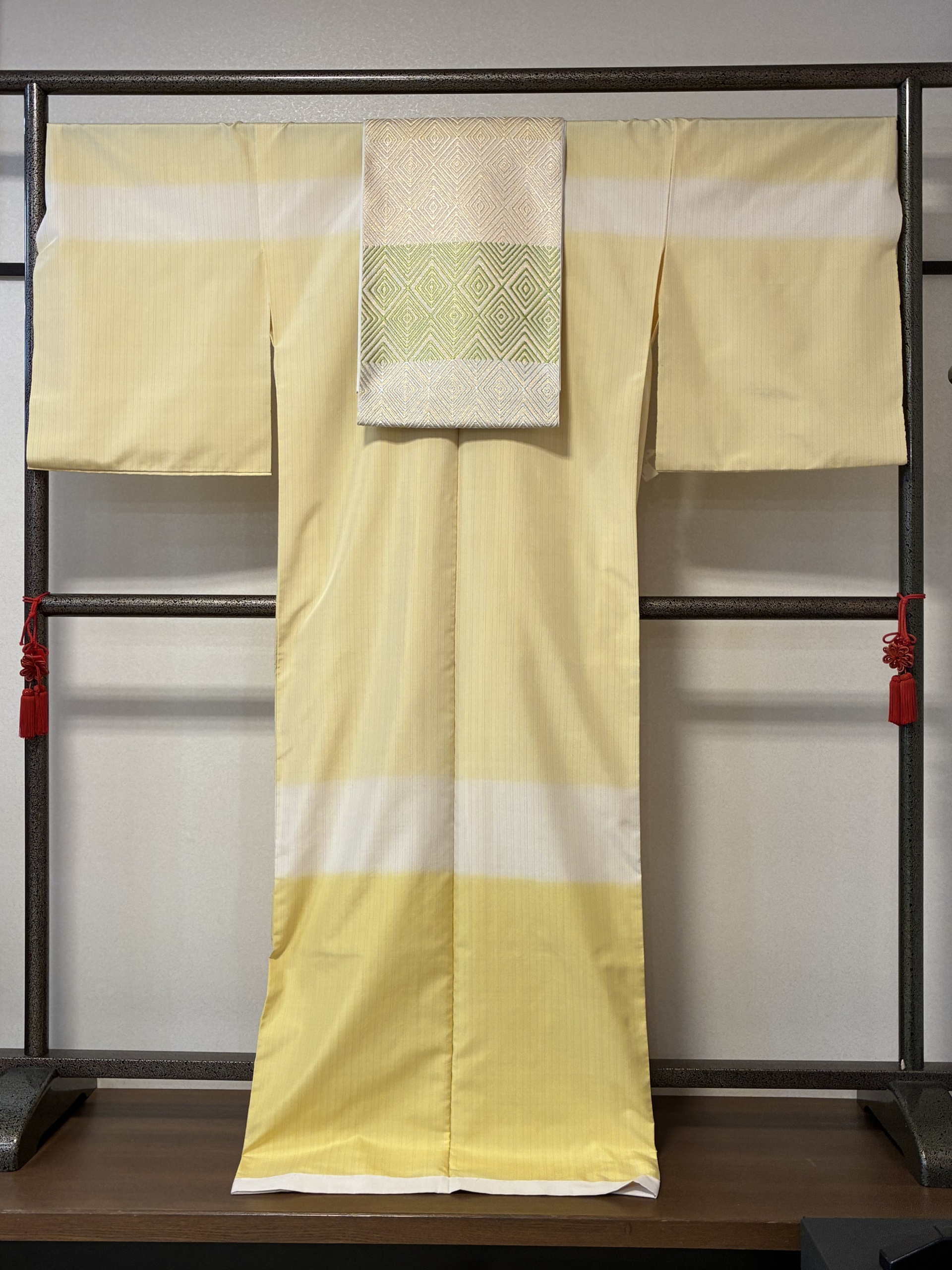 芝崎重一氏の草木染め座繰り紬をコーディネート